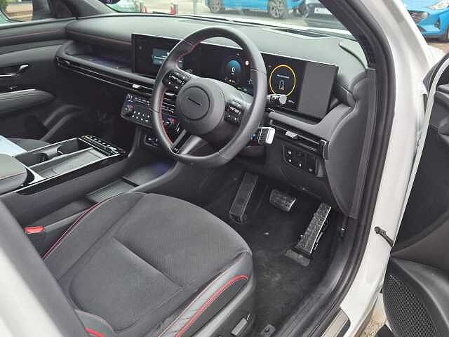 Hyundai TUCSON 1.6 T-GDi 13.8kWh N Line S Auto Euro 6 (s/s) 5dr White