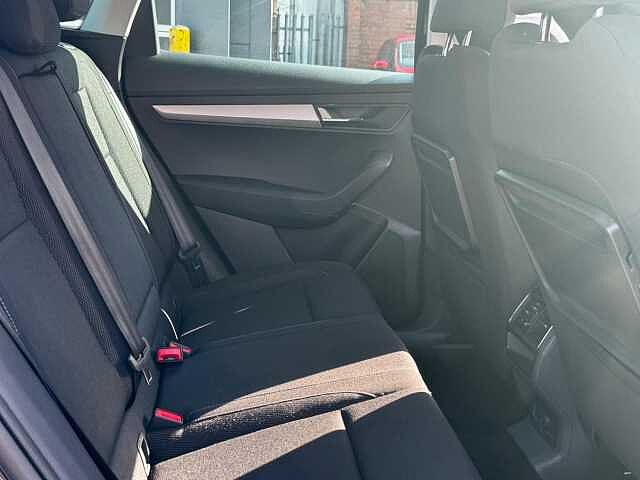 SKODA Karoq 1.5 TSI ACT SE Drive DSG Euro 6 (s/s) 5dr