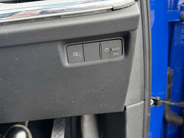 SKODA Enyaq 62kWh 60 Auto 5dr