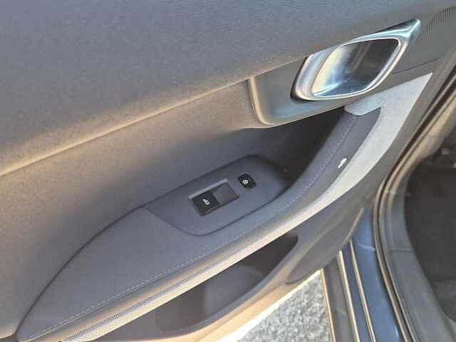 Polestar Polestar 2 Single Motor 78kWh Long Range Fastback Auto FWD 5dr