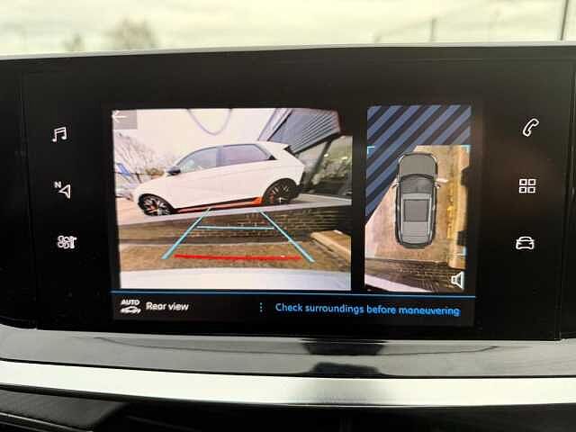 Peugeot 2008 1.2 PureTech Allure Premium SUV 5dr Petrol Manual Euro 6 (s/s) (100 ps)