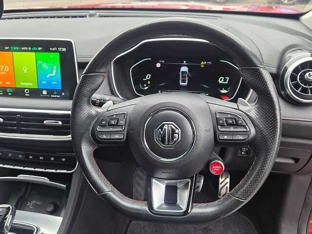 MG MG HS 1.5 T-GDI Exclusive DCT Euro 6 (s/s) 5dr
