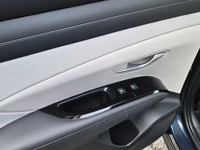 Hyundai TUCSON 1.6 T-GDi Ultimate Auto Euro 6 (s/s) 5dr Blue