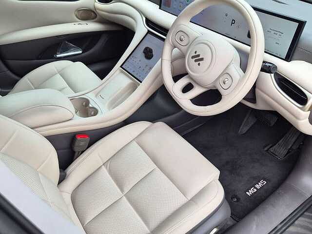 MG MG IM5 100kWh Performance Saloon Auto 4WD 5dr