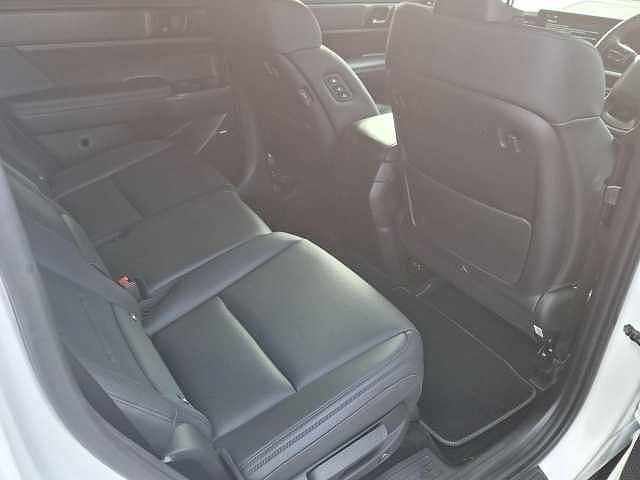 Hyundai Santa Fe 1.6 T-GDi 13.8kWh Calligraphy Auto 4WD Euro 6 (s/s) 5dr (7Seat)
