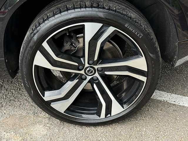 Volvo XC90 2.0 B5 MHEV R-Design Pro Auto 4WD Euro 6 (s/s) 5dr