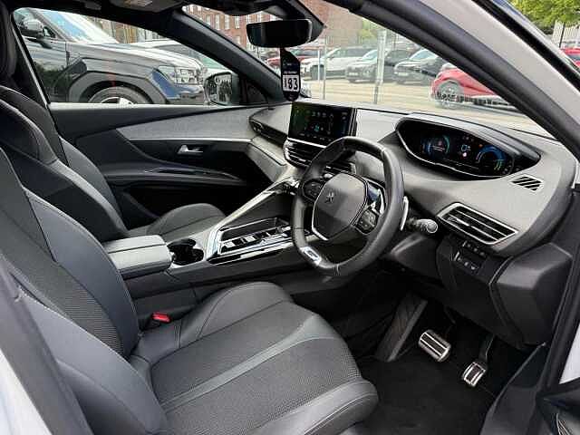 Peugeot 3008 1.6 13.2kWh GT e-EAT 4WD Euro 6 (s/s) 5dr