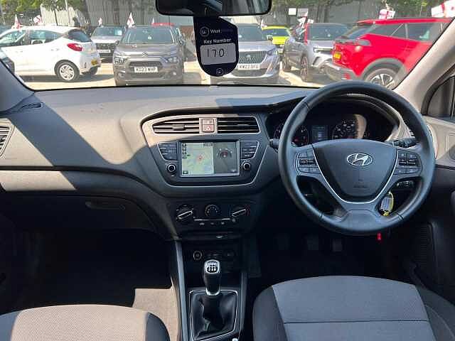 Hyundai I20 1.2 Play Euro 6 (s/s) 5dr White