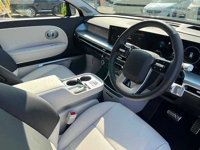 Hyundai IONIQ 9 110kWh Ultimate Auto AWD 5dr