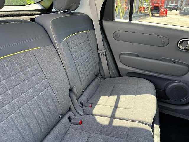 Hyundai INSTER Long Range 49kWh Cross Auto 5dr Green