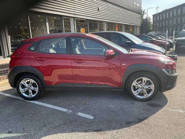 Hyundai KONA 1.0 T-GDi MHEV SE Connect Euro 6 (s/s) 5dr Red