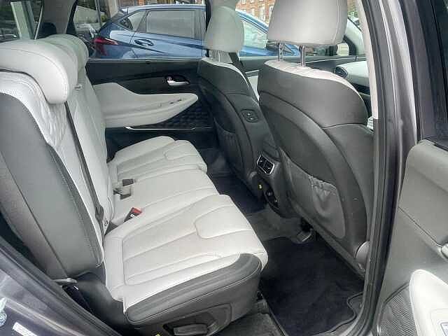 Hyundai Santa Fe 1.6 h T-GDi Ultimate Auto 4WD Euro 6 (s/s) 5dr