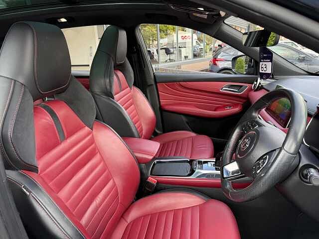 MG MG HS 1.5 T-GDI 16.6kWh Exclusive Auto Euro 6 (s/s) 5dr