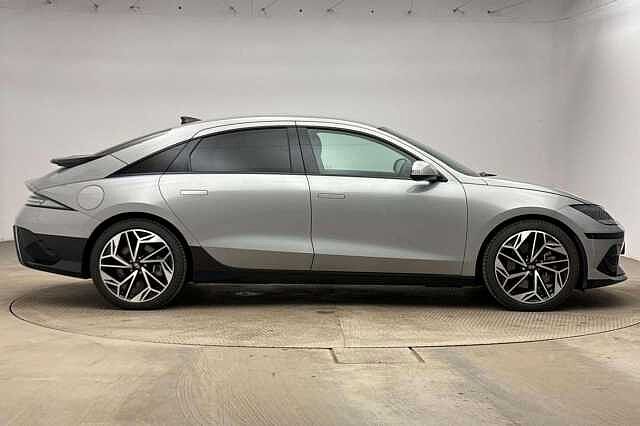 Hyundai IONIQ 6 77.4kWh Premium Saloon 4dr Electric Auto (228 ps)