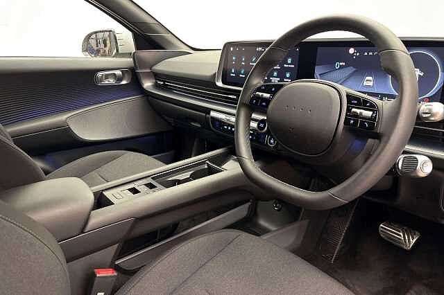 Hyundai IONIQ 6 77.4kWh Premium Saloon 4dr Electric Auto (228 ps)