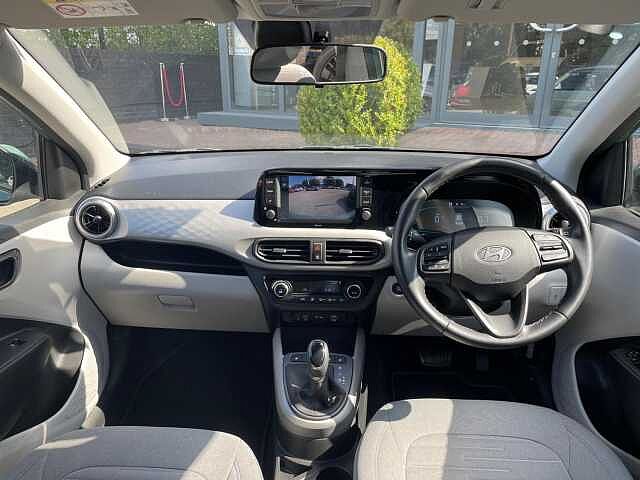 Hyundai i10 1.0 Premium Hatchback 5dr Petrol Auto Euro 6 (s/s) (67 ps)