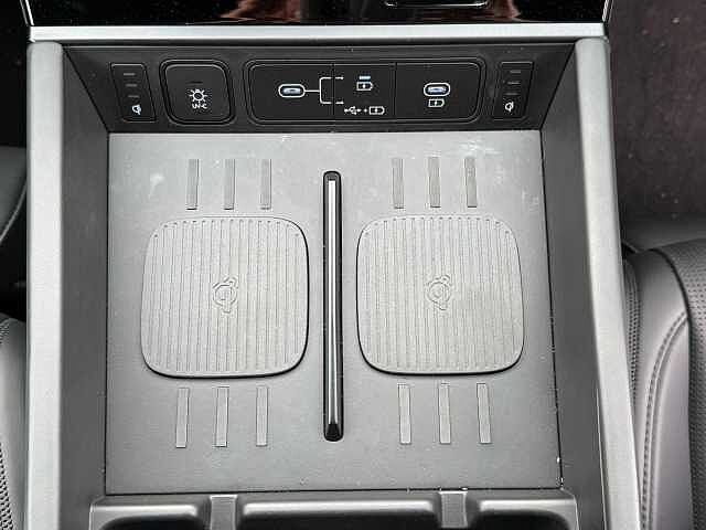 Hyundai Santa Fe 1.6 T-GDi 13.8kWh Calligraphy Auto 4WD Euro 6 (s/s) 5dr