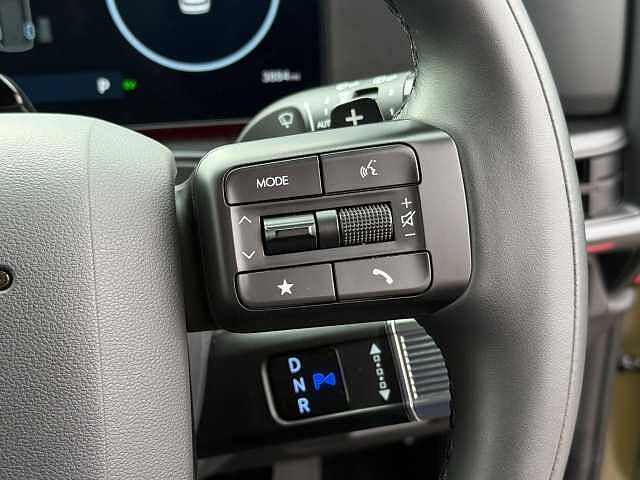 Hyundai Santa Fe 1.6 T-GDi 13.8kWh Calligraphy Auto 4WD Euro 6 (s/s) 5dr