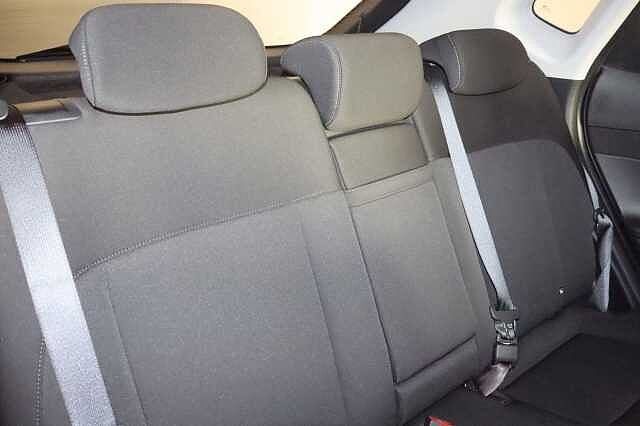 Hyundai KONA 65.4kWh Advance Auto 5dr Grey