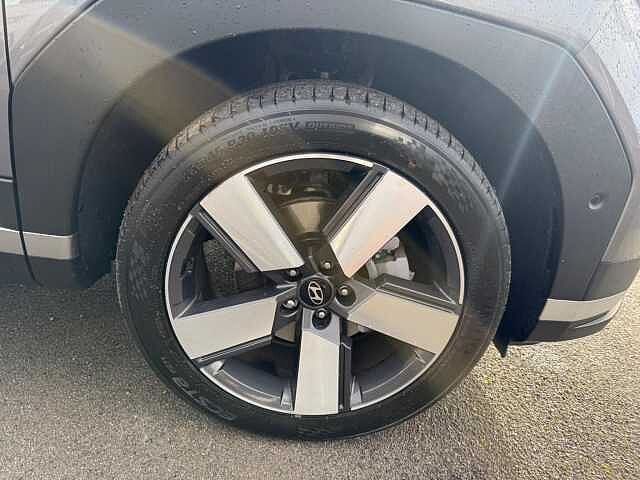Hyundai SANTA FE 1.6 T-GDi 13.8kWh Ultimate Auto 4WD Euro 6 (s/s) 5dr (7Seat) Grey