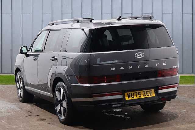 Hyundai SANTA FE 1.6 T-GDi 13.8kWh Ultimate Auto 4WD Euro 6 (s/s) 5dr (7Seat) Grey