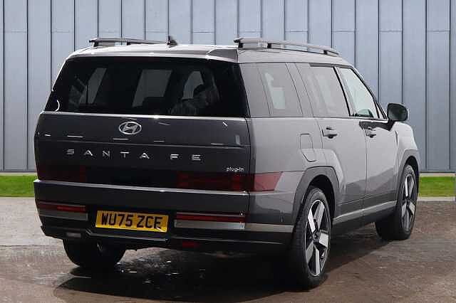 Hyundai SANTA FE 1.6 T-GDi 13.8kWh Ultimate Auto 4WD Euro 6 (s/s) 5dr (7Seat) Grey