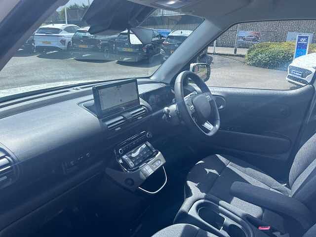 Hyundai INSTER Long Range 49kWh 02 Auto 5dr