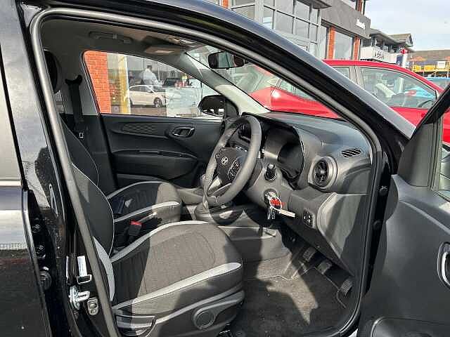 Hyundai i10 1.0 Advance Euro 6 (s/s) 5dr