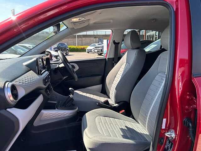 Hyundai i10 1.2 Premium Euro 6 (s/s) 5dr