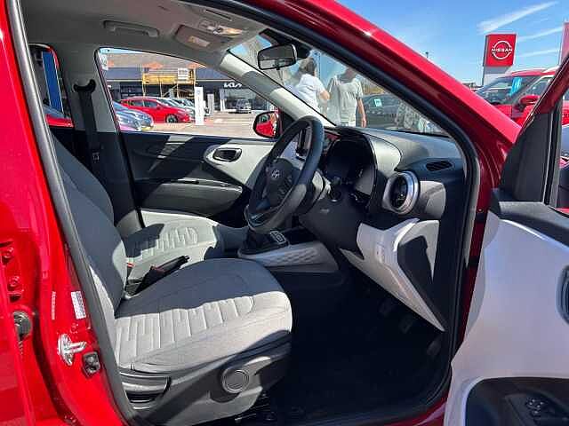 Hyundai i10 1.2 Premium Euro 6 (s/s) 5dr