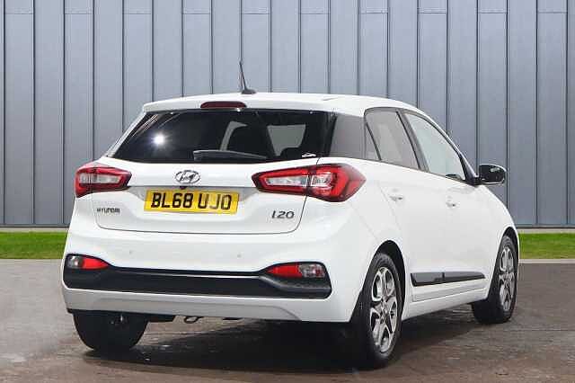 Hyundai I20 1.2 Premium Nav Euro 6 (s/s) 5dr White