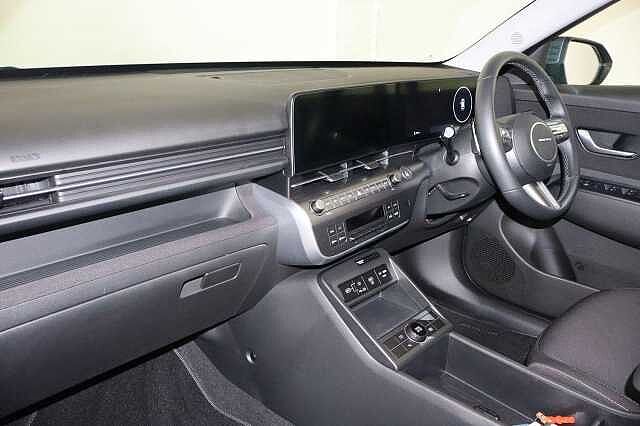 Hyundai KONA 48.4kWh Advance Auto 5dr
