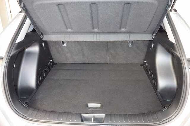 Hyundai KONA 1.6 T-GDi Advance Euro 6 (s/s) 5dr Silver