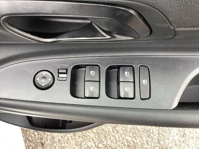 Hyundai i20 1.0T GDi Advance [Nav] 5dr