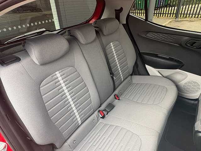 Hyundai i10 1.0 [63] Premium 5dr [Nav]