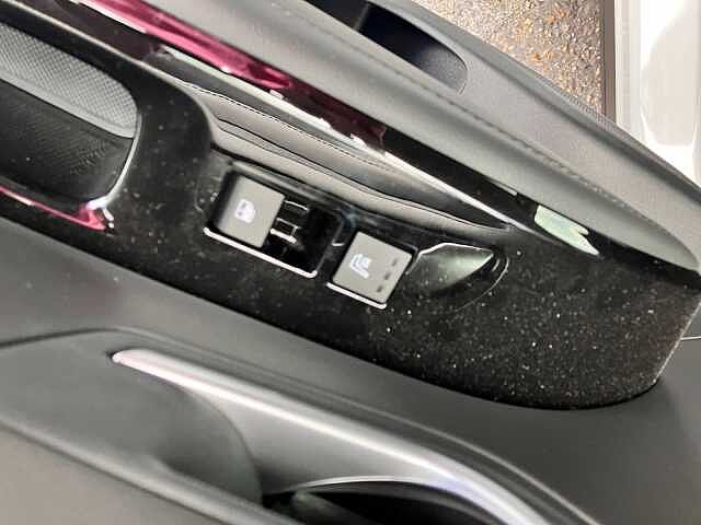 Hyundai Tucson 1.6T Hybrid Ultimate 5dr Auto