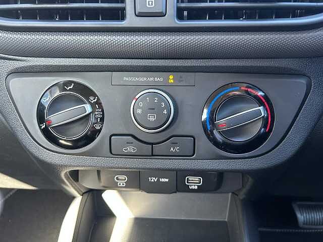 Hyundai I10 1.0 [63] Advance 5dr Auto [Nav] Mangrove Green