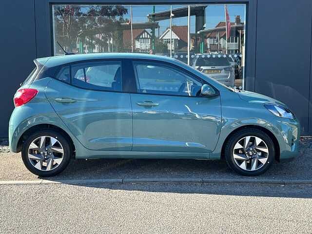 Hyundai I10 1.0 [63] Advance 5dr Auto [Nav] Mangrove Green