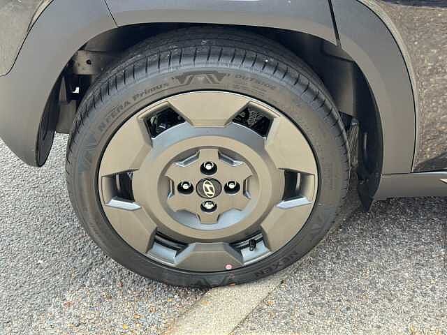 Hyundai Inster 85kW Cross 49kWh 5dr Auto