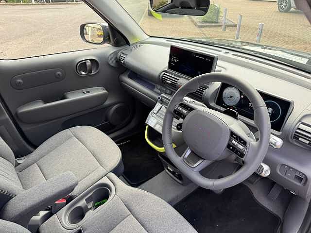 Hyundai Inster 85kW Cross 49kWh 5dr Auto