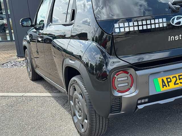 Hyundai Inster 85kW Cross 49kWh 5dr Auto