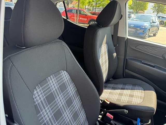 Hyundai i10 1.0 [63] Premium 5dr [Nav]