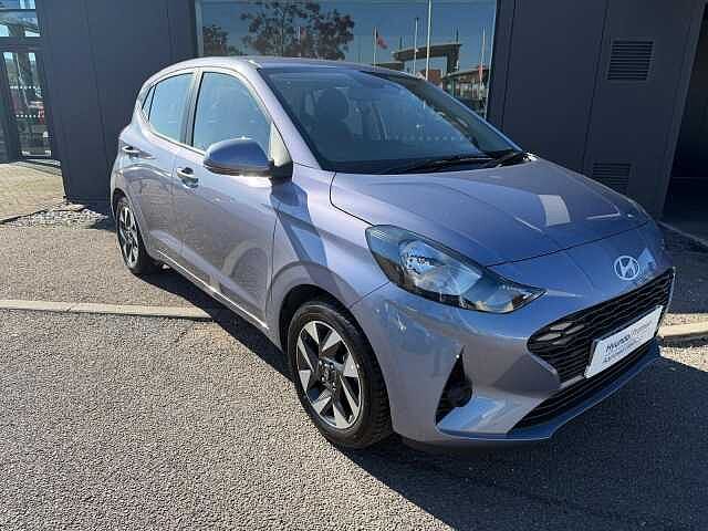 1.0 [63] Advance 5dr Auto [Nav]