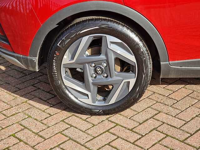 Hyundai BAYON 1.0 TGDi Ultimate 5dr DCT Dragn Red-blkrf