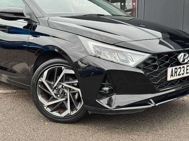Hyundai I20 1.0T GDi 48V MHD Premium 5dr DCT Phantom Black