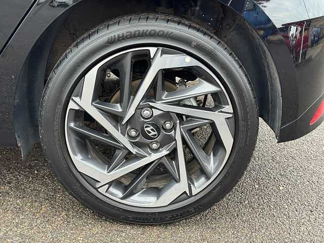 Hyundai I20 1.0T GDi 48V MHD Premium 5dr DCT Phantom Black