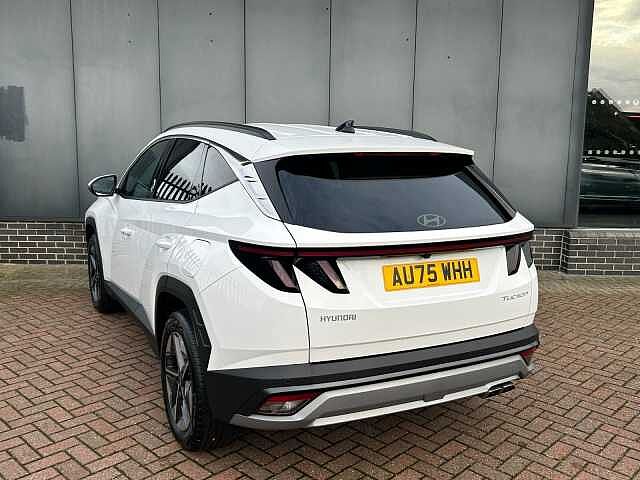 Hyundai TUCSON 1.6T Premium 5dr Atlas White
