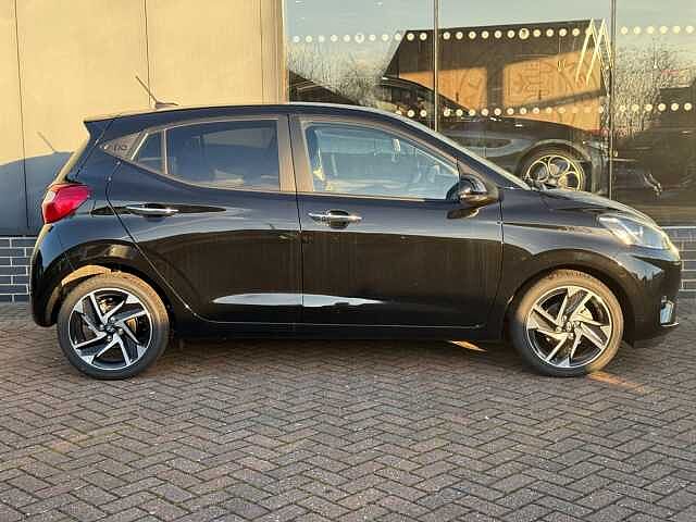 Hyundai i10 1.2 [79] Premium 5dr Auto [Nav]
