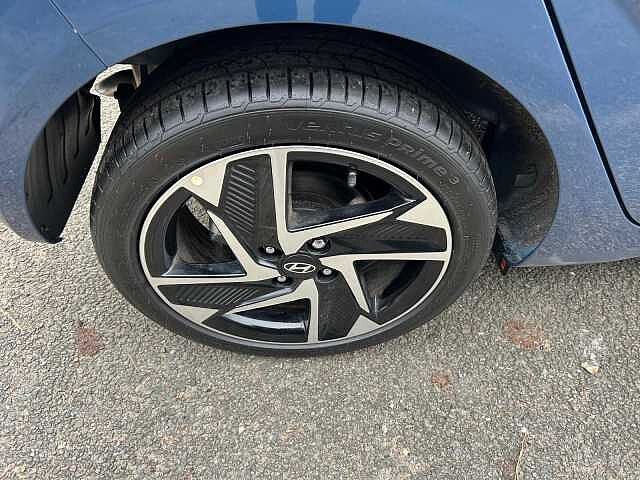 Hyundai i10 1.2 [79] Premium 5dr Auto [Nav]