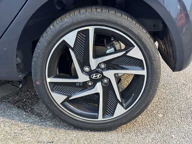 Hyundai i10 1.2 [79] Premium 5dr Auto [Nav]